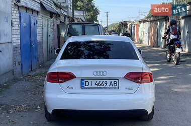 Седан Audi A4 2009 в 