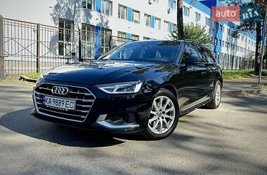 Универсал Audi A4 2021 в 