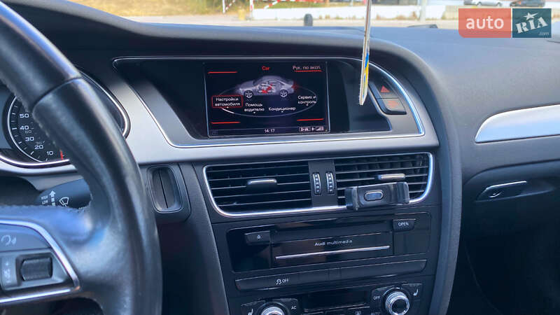 Седан Audi A4 2013 в Киеве