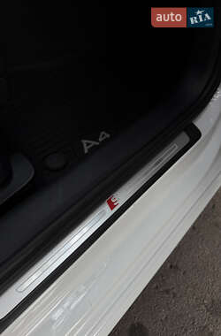 Седан Audi A4 2020 в 