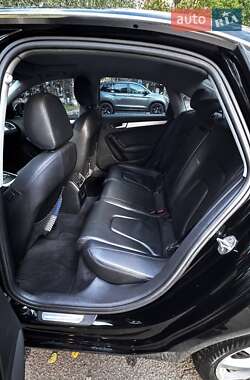 Седан Audi A4 2013 в 