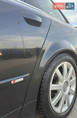Универсал Audi A4 2002 в 