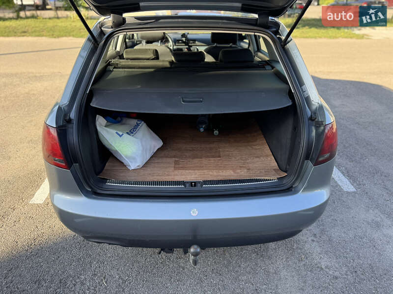 Универсал Audi A4 2005 в Киеве