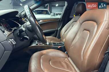Седан Audi A4 2012 в 