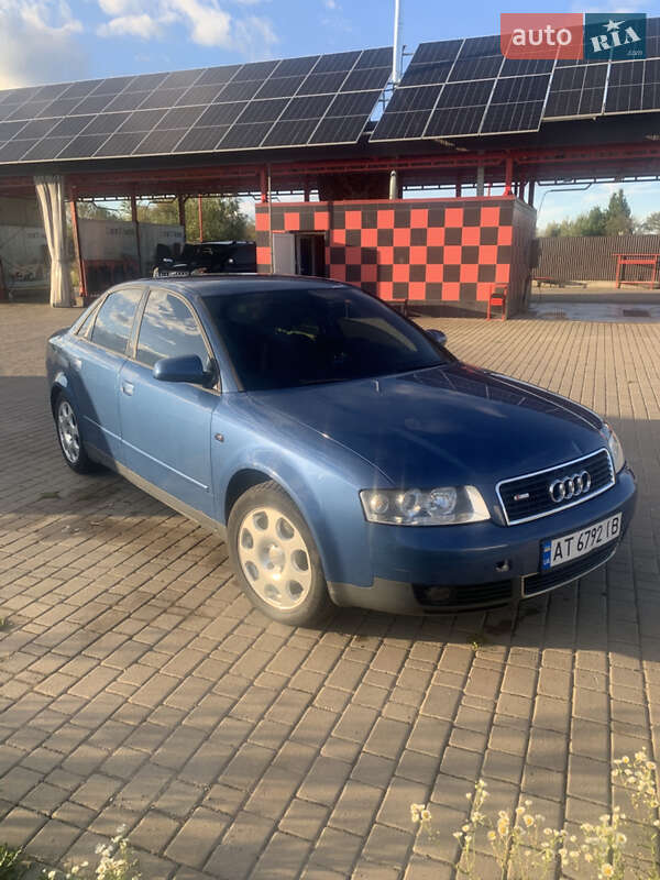 Седан Audi A4 2003 в 