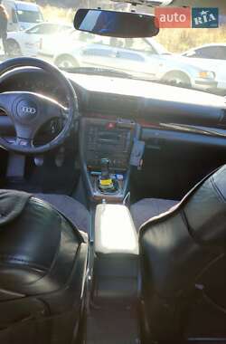 Универсал Audi A4 2000 в 
