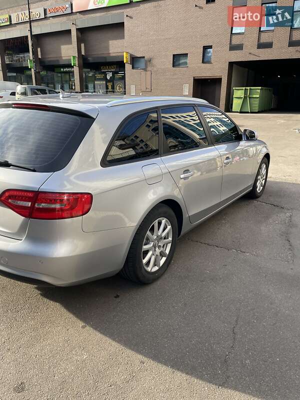 Універсал Audi A4 2015 в Ірпені