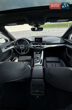 Седан Audi A4 2017 в 