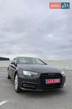 Седан Audi A4 2017 в Трускавце