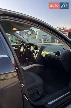Седан Audi A4 2010 в 