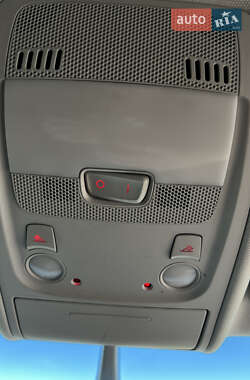 Седан Audi A4 2010 в 