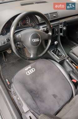 Универсал Audi A4 2002 в 