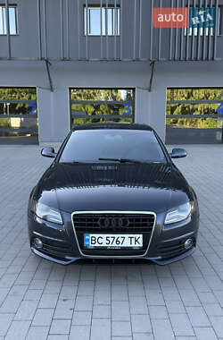 Седан Audi A4 2012 в Львове