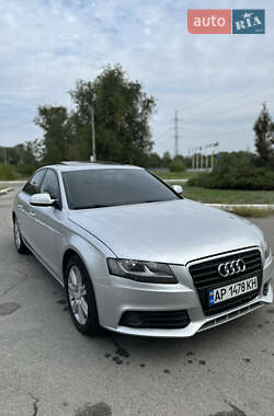Седан Audi A4 2010 в 