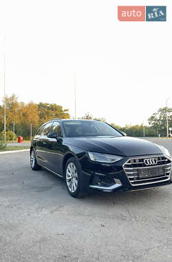Универсал Audi A4 2022 в Павлограде
