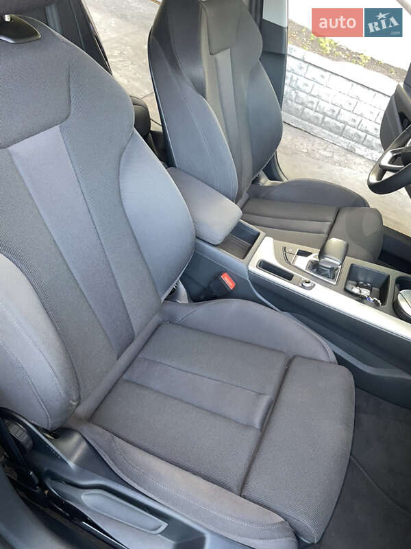 Универсал Audi A4 2022 в Павлограде