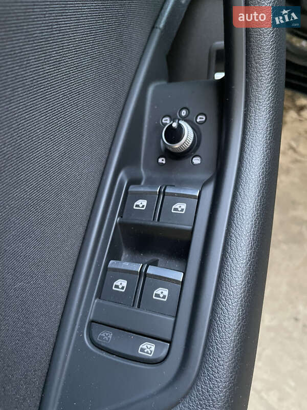 Универсал Audi A4 2022 в Павлограде