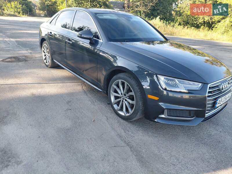 Седан Audi A4 2019 в Шпикове фото 13 Седан Audi A4 2019 в Шпикове