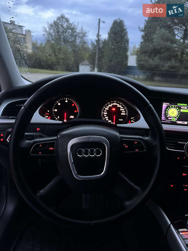 Універсал Audi A4 2010 в Надвірній