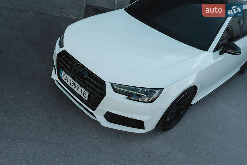 Седан Audi A4 2018 в Києві