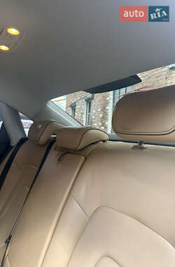 Седан Audi A4 2013 в 