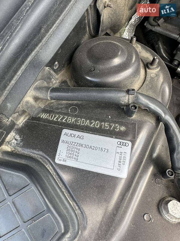 Седан Audi A4 2013 в Киеве