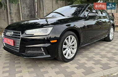 Седан Audi A4 2019 в 