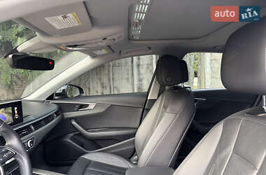 Седан Audi A4 2019 в 