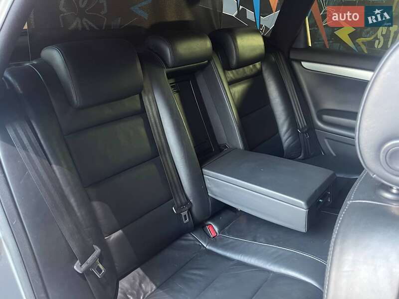 Универсал Audi A4 2004 в Одессе