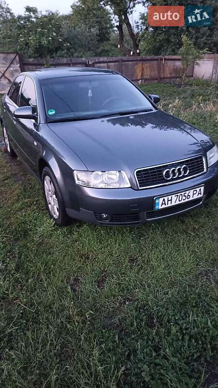 Седан Audi A4 2003 в Александровке (Краматорского района) фото Седан Audi A4 2003 в Александровке (Краматорского района)