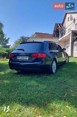 Универсал Audi A4 2011 в Вольногорске