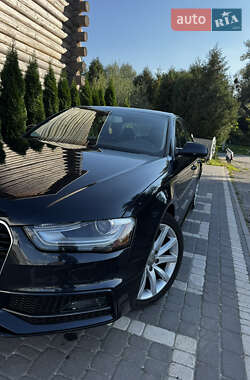 Седан Audi A4 2014 в 