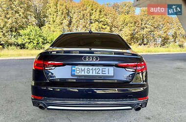 Седан Audi A4 2018 в 