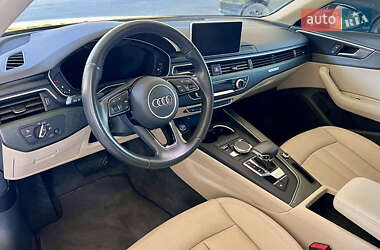 Седан Audi A4 2018 в 