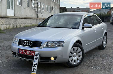 Седан Audi A4 2004 в 