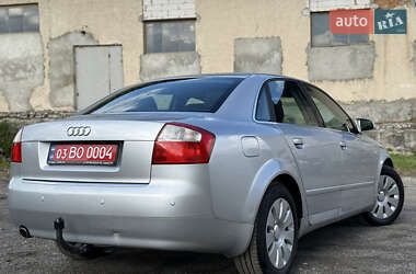 Седан Audi A4 2004 в 