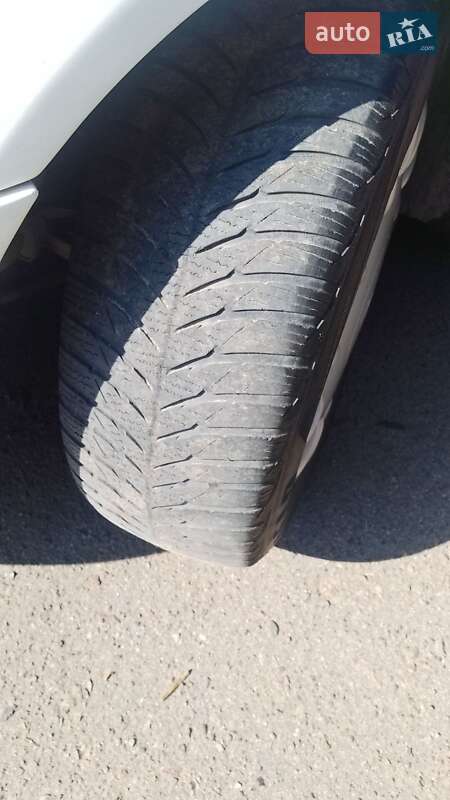 Седан Audi A4 1996 в Ровно