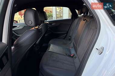 Седан Audi A4 2023 в Львові