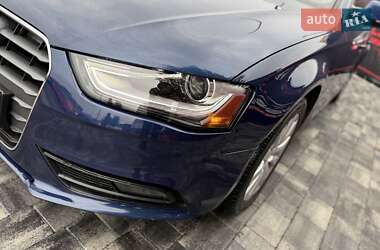 Седан Audi A4 2012 в 