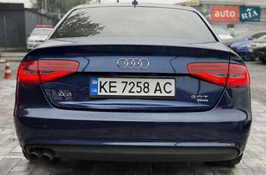 Седан Audi A4 2012 в 