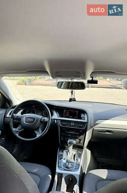 Седан Audi A4 2012 в 
