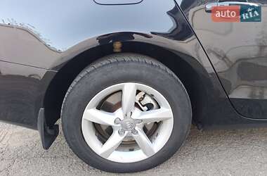Універсал Audi A4 2013 в 