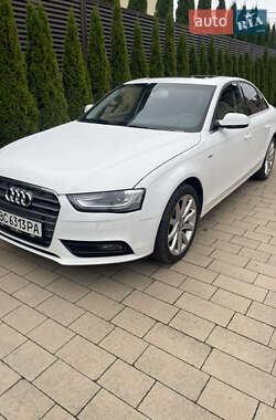 Седан Audi A4 2013 в Львове