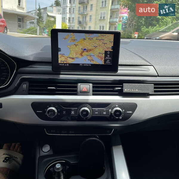 Универсал Audi A4 2017 в Одессе