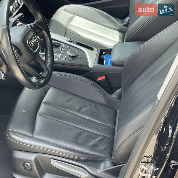 Универсал Audi A4 2017 в Одессе