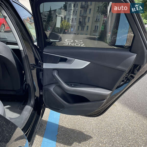 Универсал Audi A4 2017 в Одессе