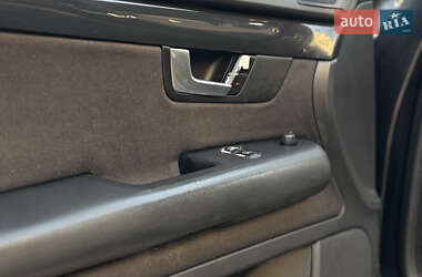 Седан Audi A4 2003 в 