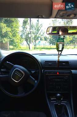Универсал Audi A4 2004 в 