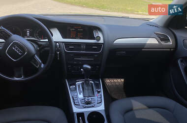 Седан Audi A4 2010 в 
