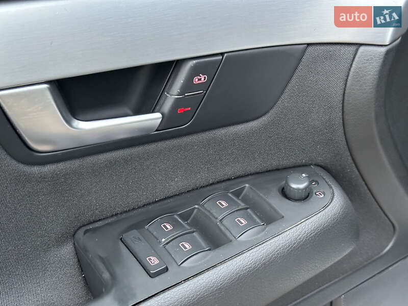 Универсал Audi A4 2007 в Харькове